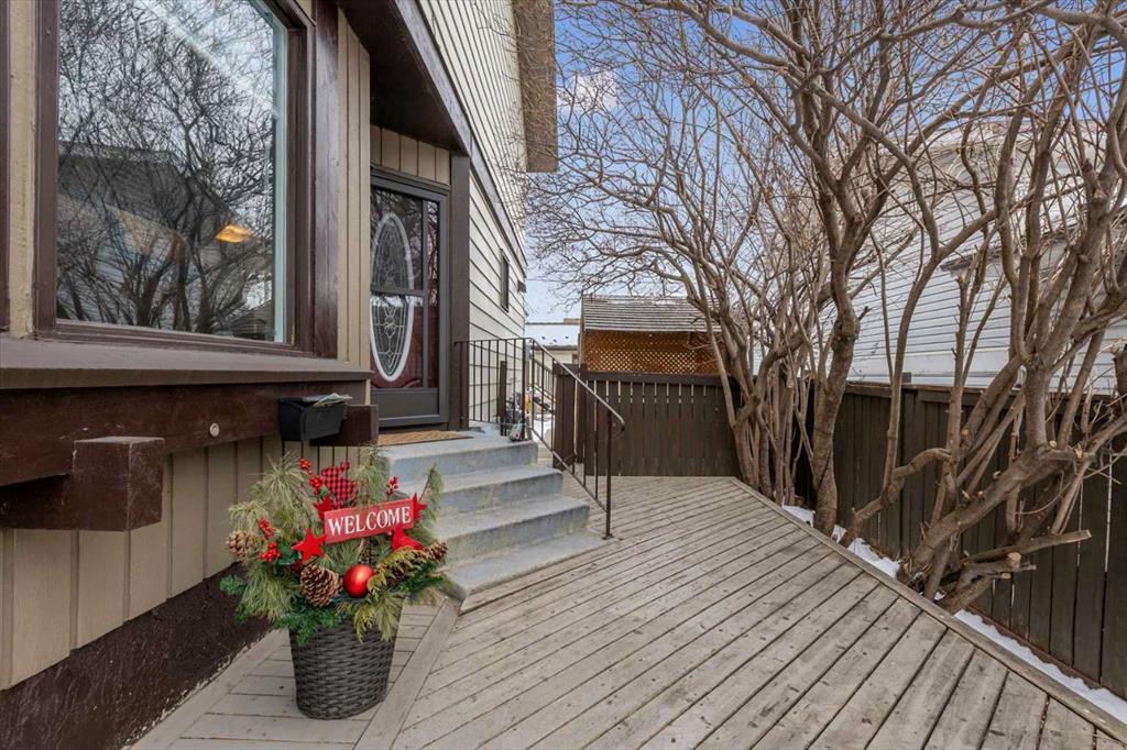 Fourth View of 1399 Berkley Drive NW, Beddington Heights, Calgary, Alberta, T3K 1T5