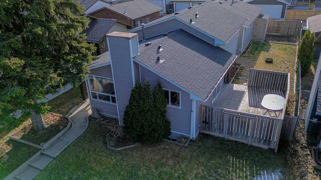 28 Castleridge Crescent NE, A2284928, Alberta,