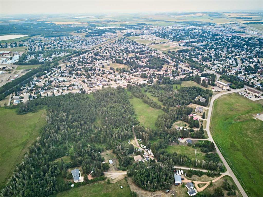 Third View of 5400 Davies Street , NONE, Innisfail, Alberta, T4G 1E3