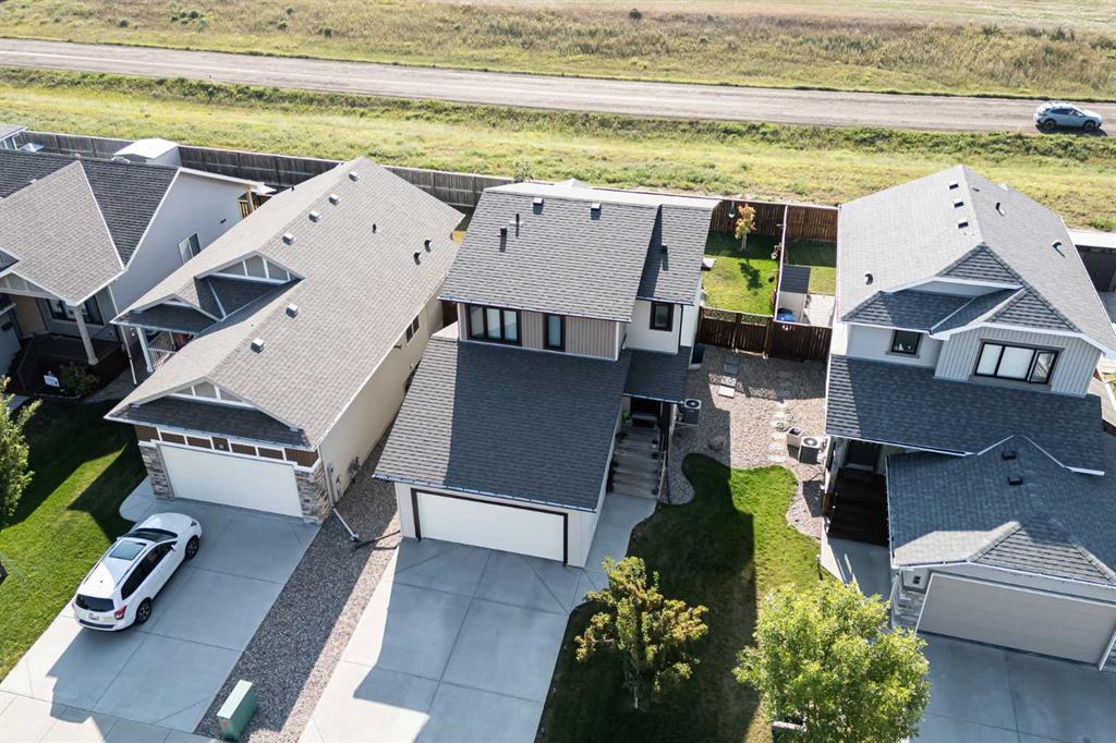 Third View of 386 Mt Sundance Landing W, Sunridge, Lethbridge, Alberta, T1J 5H9