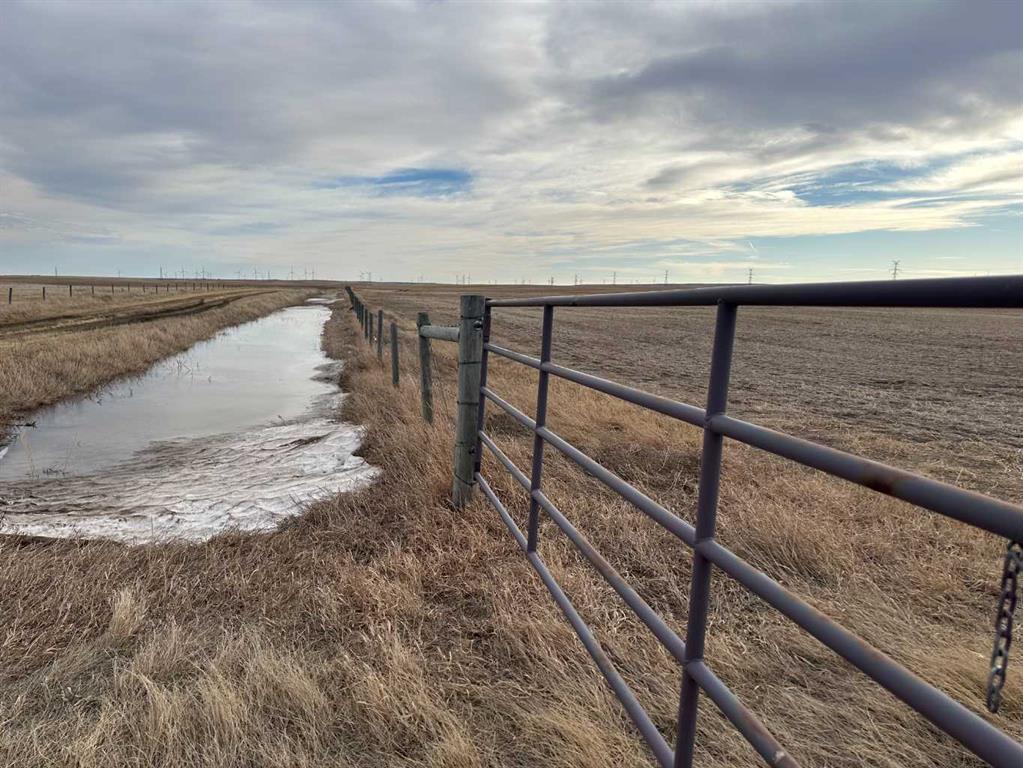 Fifth View of  Eagle Butte Road  , NONE, Rural Cypress County, Alberta, T1B0J8