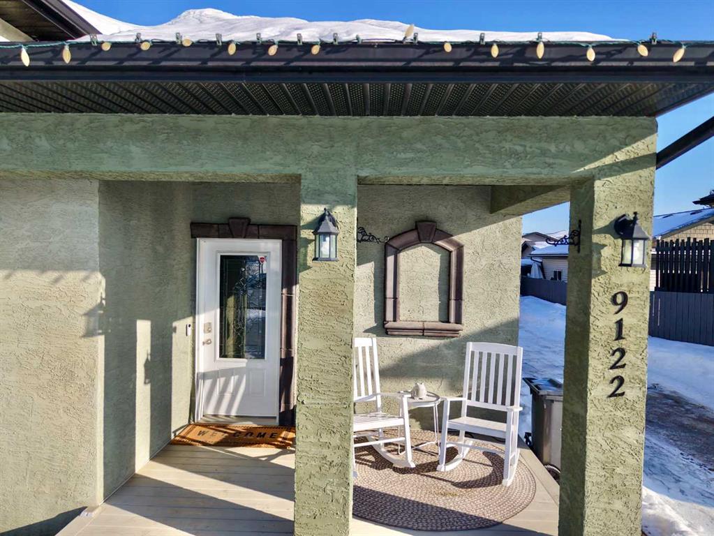 Third View of 9122 130 Avenue , Shaftesbury Estates, Peace River, Alberta, T8S 1W9