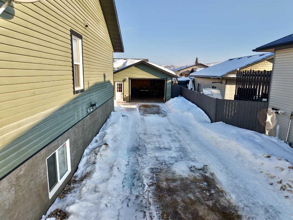Fourth View of 9122 130 Avenue , Shaftesbury Estates, Peace River, Alberta, T8S 1W9