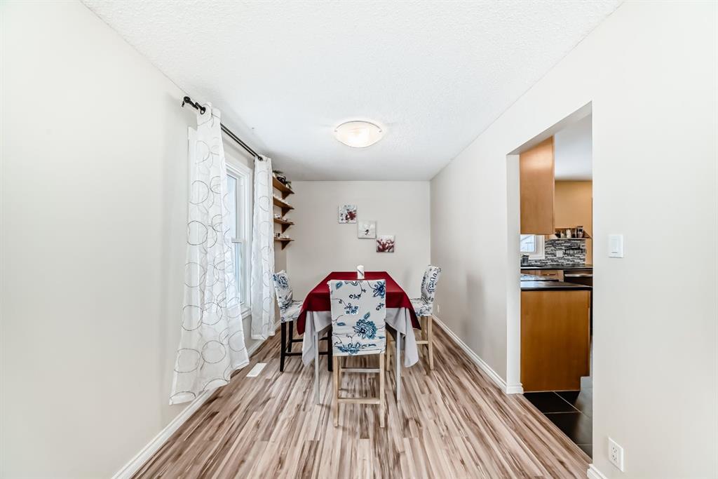 Fifth View of 236 Pinecliff Way NE, Pineridge, Calgary, Alberta, T1Y3X3