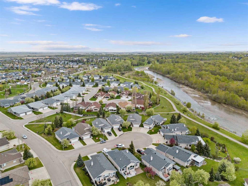 Fourth View of 310 Riverside Garden NW, Vista Mirage, High River, Alberta, T1V 1Y9