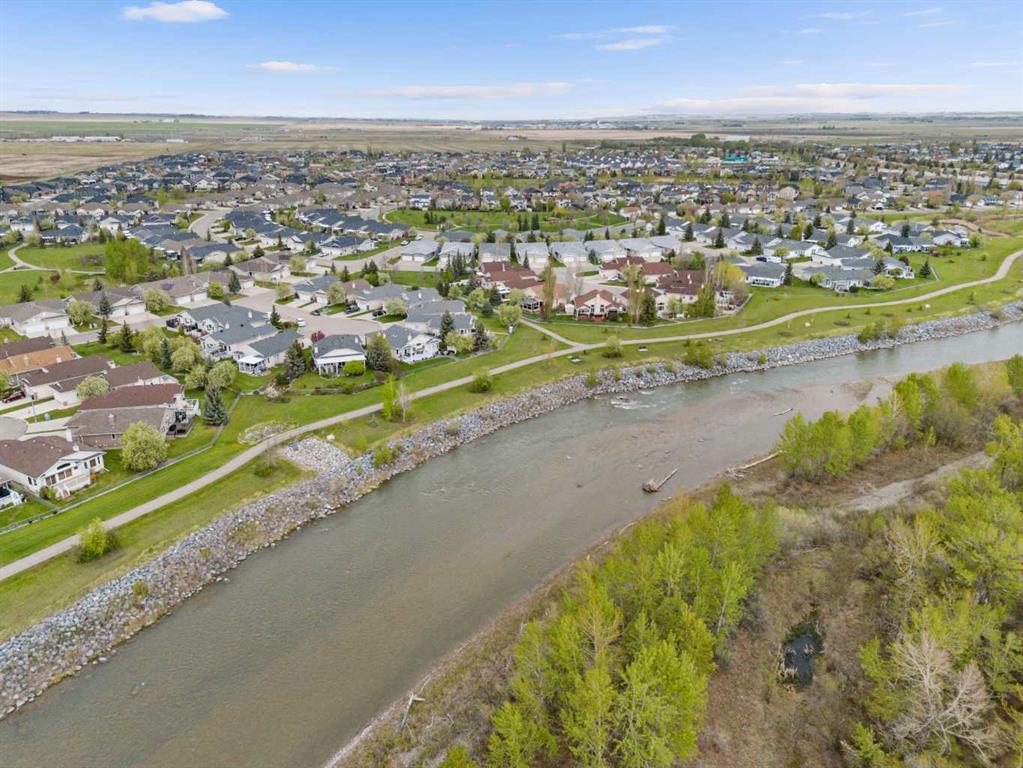 Fifth View of 310 Riverside Garden NW, Vista Mirage, High River, Alberta, T1V 1Y9