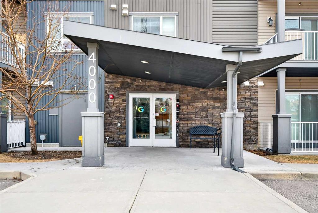 Third View of 4214, 5305 32 Avenue SW, Glenbrook, Calgary, Alberta, T3E 8A2