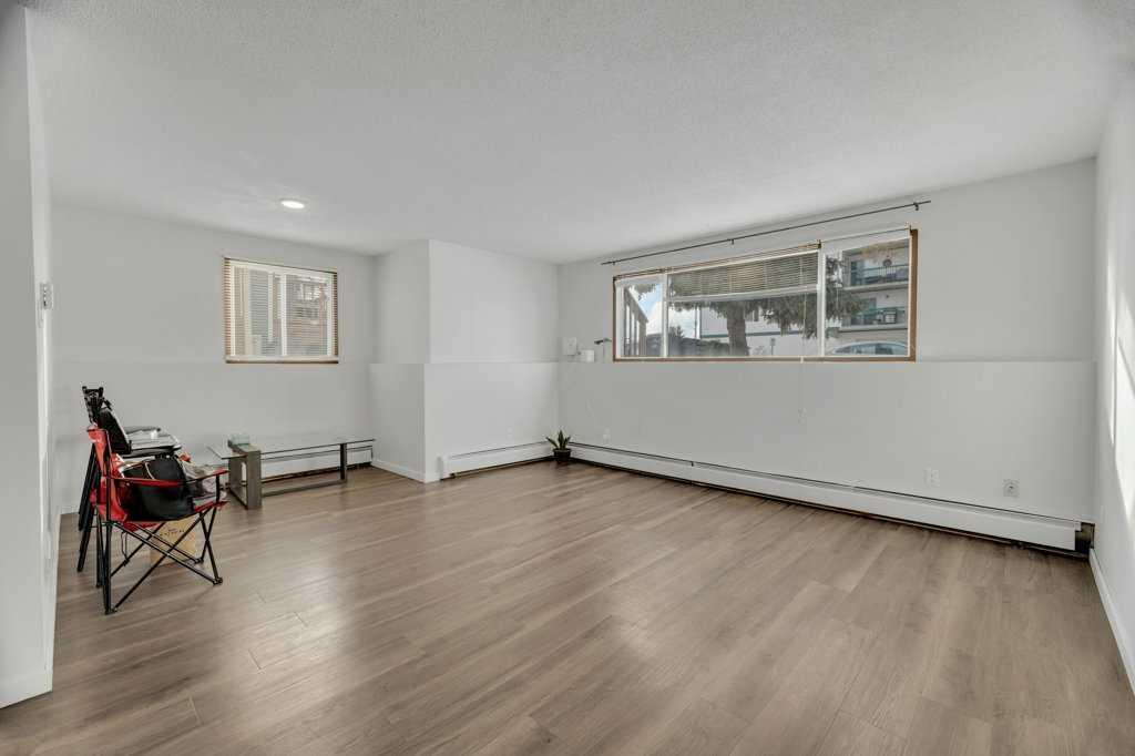 Fourth View of 5014, 5016 52 Avenue  , Central Ponoka, Ponoka, Alberta, T4J 1H5