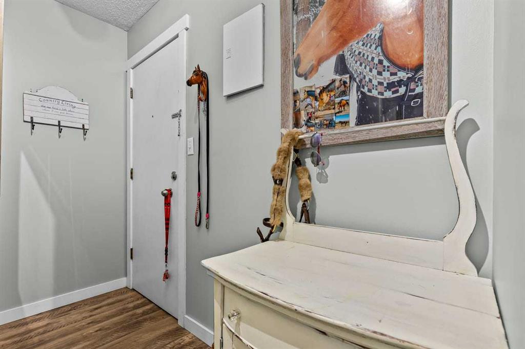 Third View of 201, 2010 11 Avenue SW, Sunalta, Calgary, Alberta, T3C 0P1