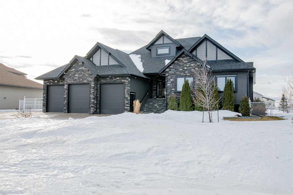 7817 Oxford Road , A2285185, Alberta,