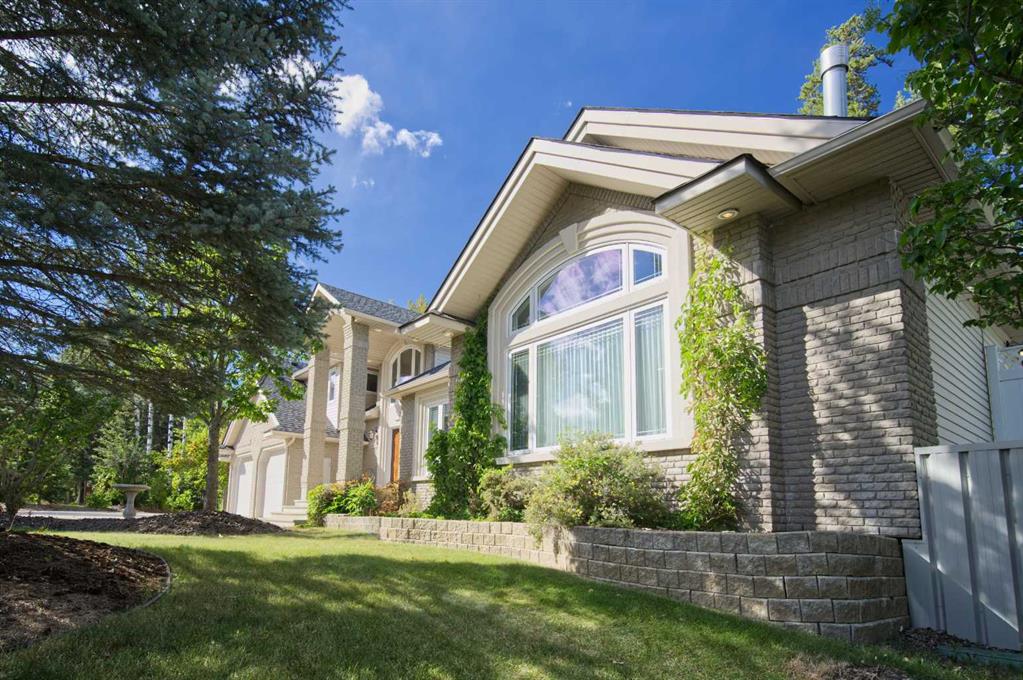 30 Ravine Drive , A2285200, Alberta,