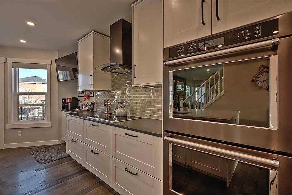 Fifth View of 73 Valley Meadow Gardens NW, Valley Ridge, Calgary, Alberta, T3R 1B5