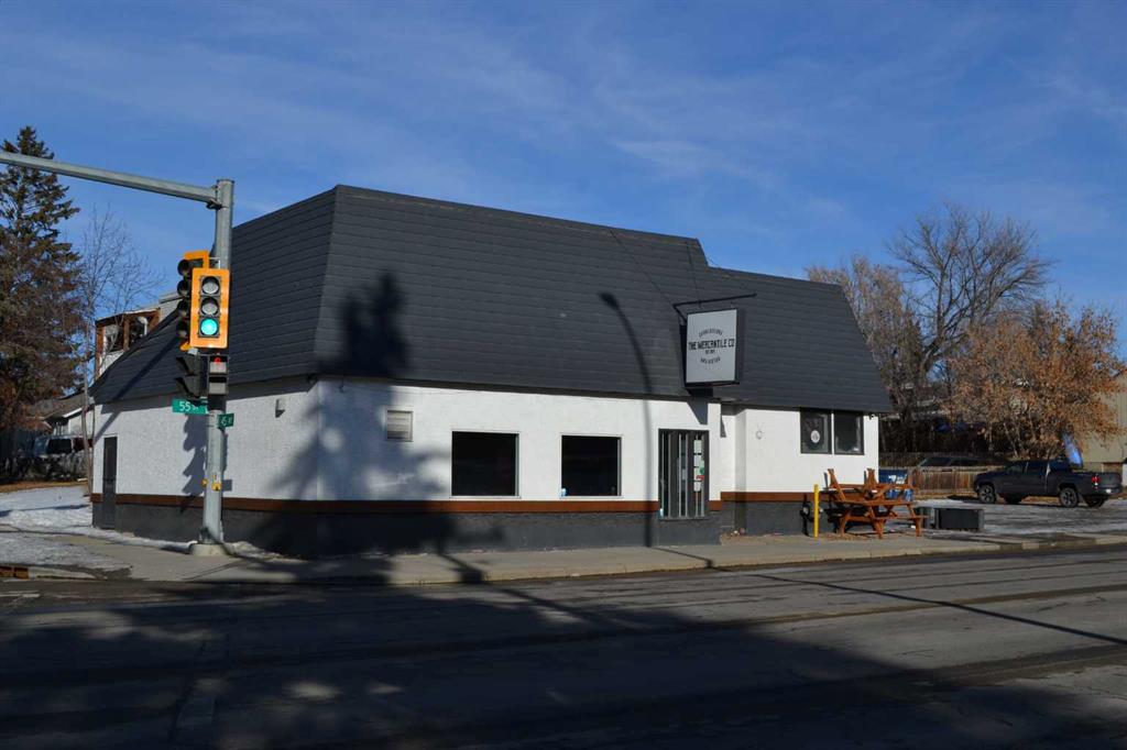 Third View of 5501 45 Avenue , Waskasoo, Red Deer, Alberta, T4N 3L7