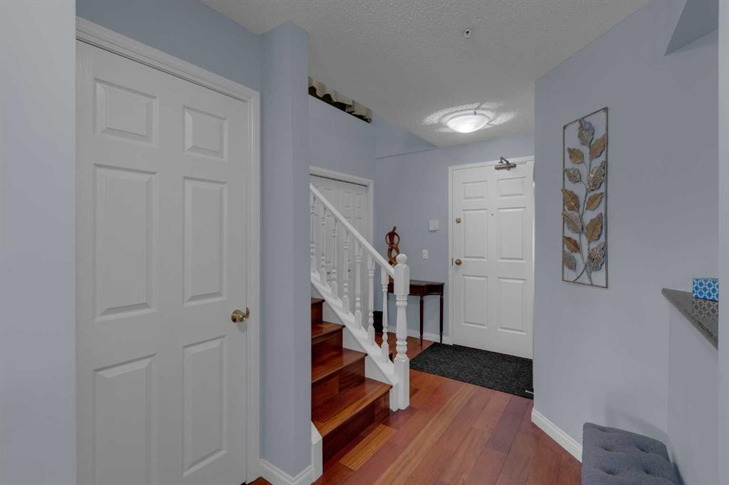 Fourth View of 103, 923 15 Avenue SW, Beltline, Calgary, Alberta, T2R0S2