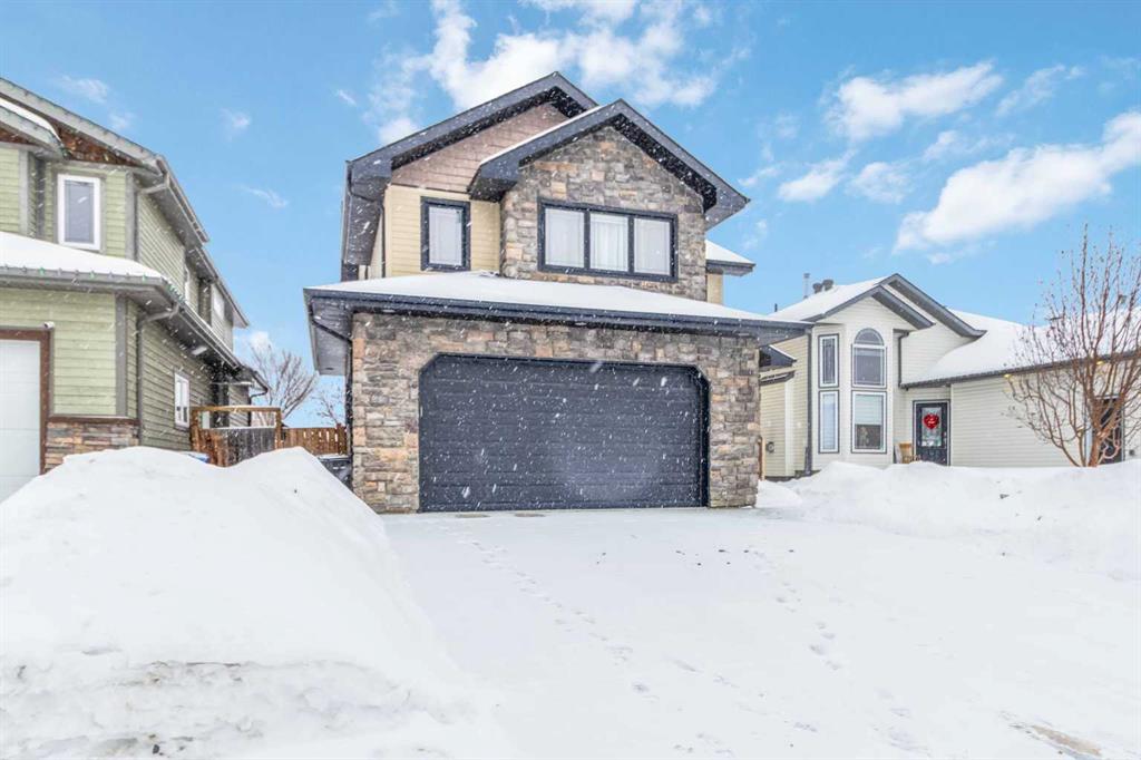 MLS® listing #108467349 for sale located at 221 Fox Crescent 