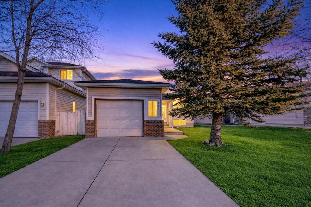 Third View of 120 Creek Gardens Place NW, Silver Creek, Airdrie, Alberta, T4B 2P7