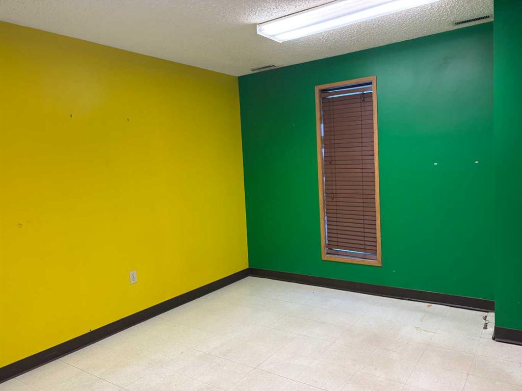 Fourth View of Shop Bay 4, 216 Birch Road NE, NONE, Slave Lake, Alberta, T0G 2A2