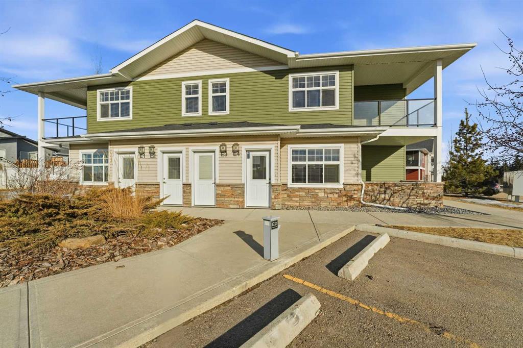 E4, 5300 Vista Trail , A2285491, Alberta,