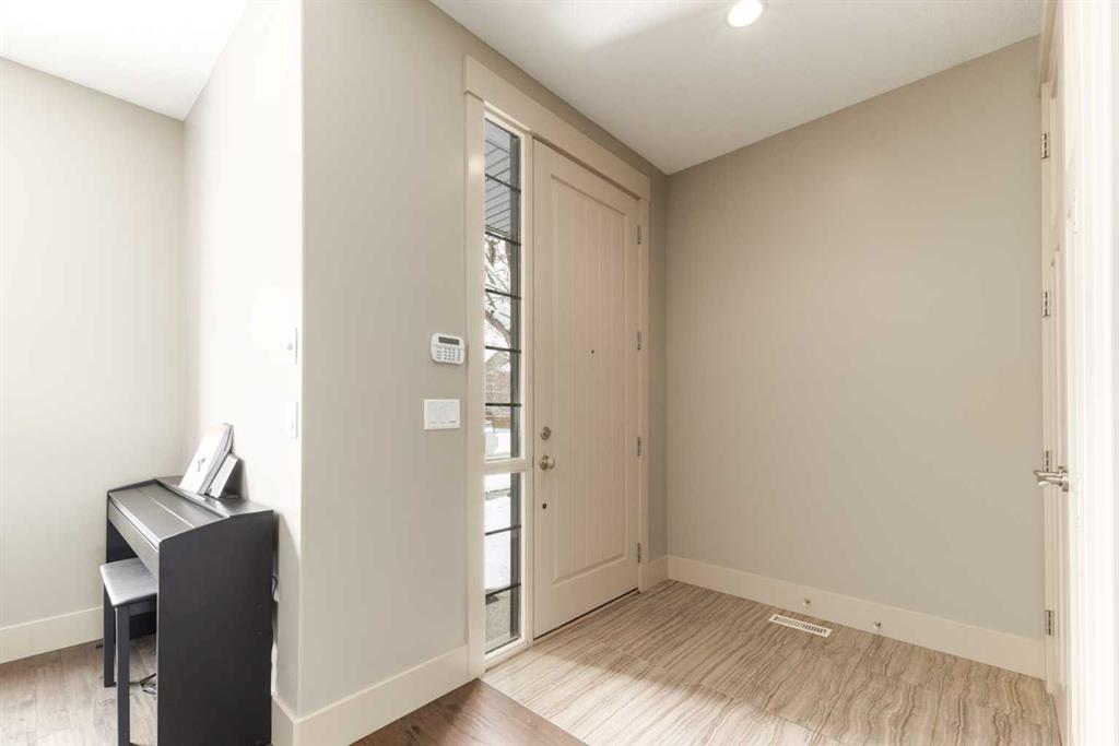 Fourth View of 14 27 Avenue SW, Erlton, Calgary, Alberta, T2S 2X8