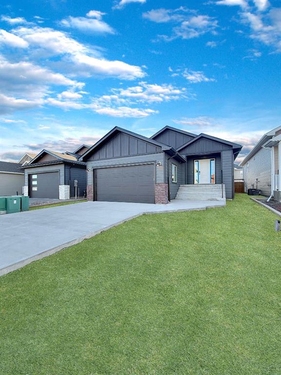 320 Greenwood Place , A2285573, Alberta,