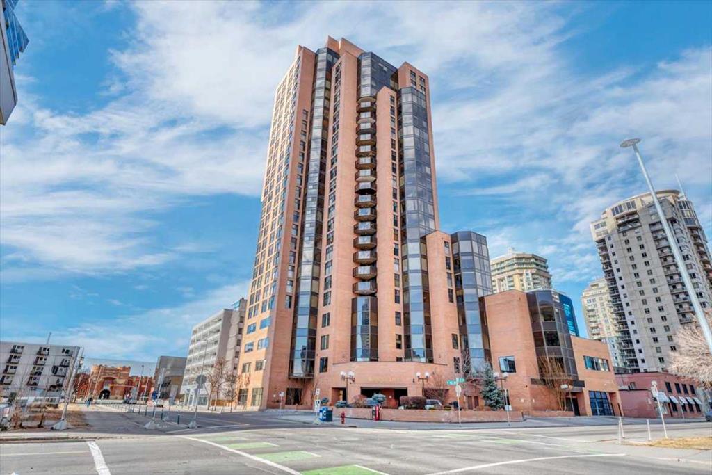 Third View of 2403, 1100 8 Avenue SW, Downtown West End, Calgary, Alberta, T2P 3T9