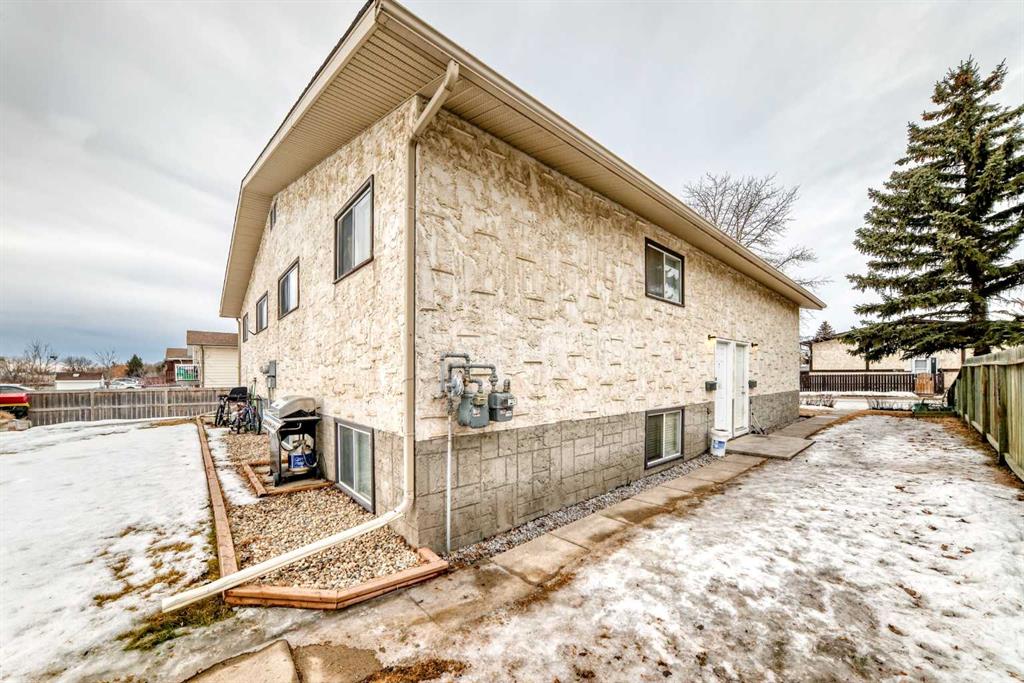 Fourth View of 43 Nyberg Avenue , Normandeau, Red Deer, Alberta, T4P 1R5