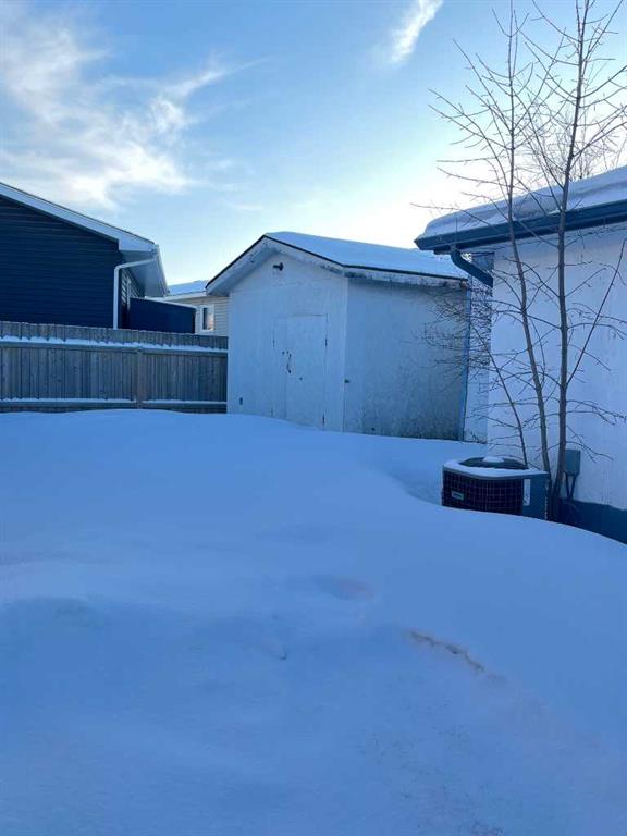 Fourth View of 181 Grey Crescent , Gregoire Park, Fort McMurray, Alberta, T9H 2N4