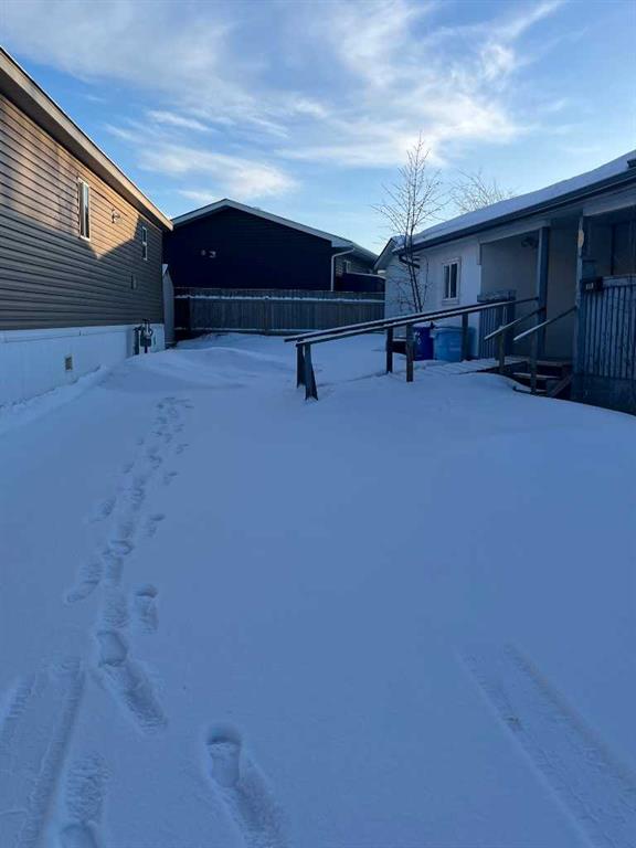 Fifth View of 181 Grey Crescent , Gregoire Park, Fort McMurray, Alberta, T9H 2N4