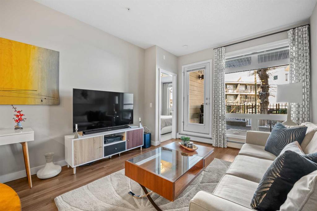 Third View of 128, 823 5 Avenue NW, Sunnyside, Calgary, Alberta, T2N 0R5