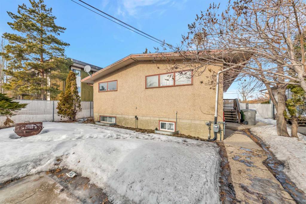 Fifth View of 5609 43 Street , Southridge, Lloydminster, Alberta, T9V 0A5