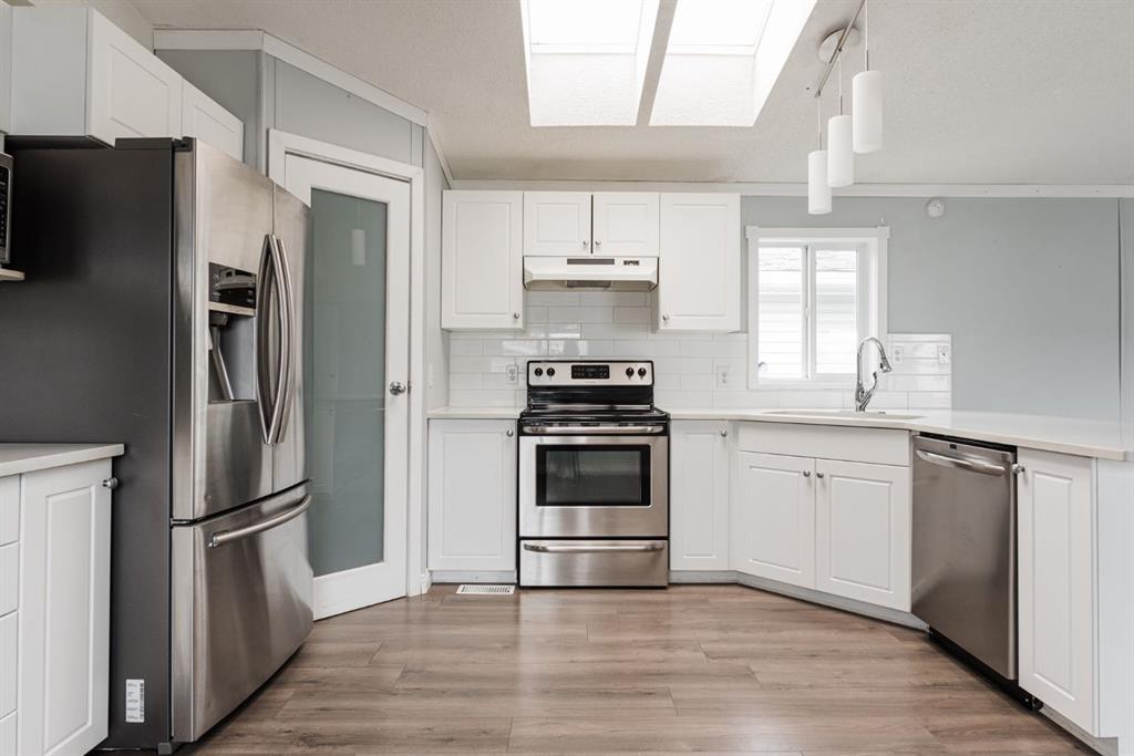 Fourth View of 109 McTavish Crescent , Timberlea, Fort McMurray, Alberta, T9K 2P2