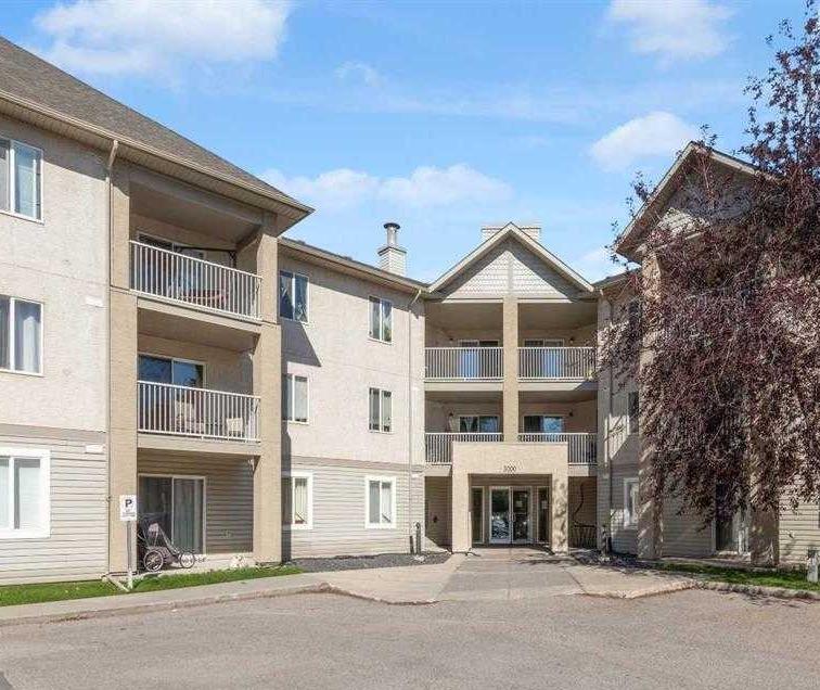 Third View of 110, 1000 Citadel Meadow Point NW, Citadel, Calgary, Alberta, T3G 5N5