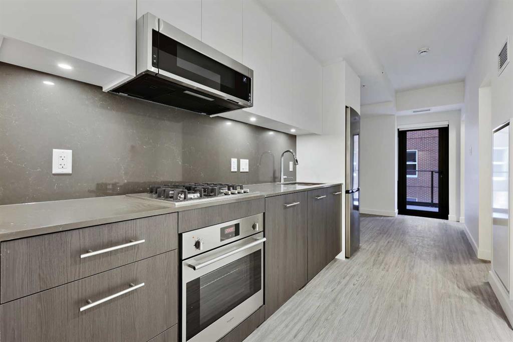 Fourth View of 810, 730 2 Avenue SW, Eau Claire, Calgary, Alberta, T2P 1R8