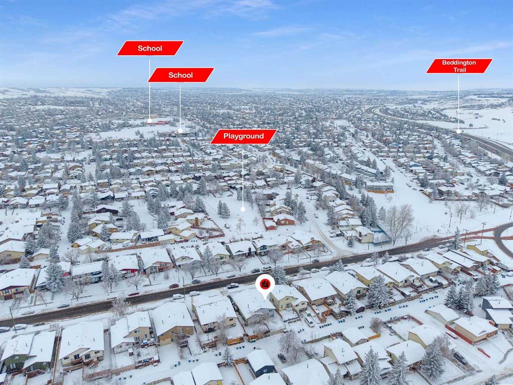 Fourth View of 8420 Centre Street NE, Beddington Heights, Calgary, Alberta, T3K 1Y1