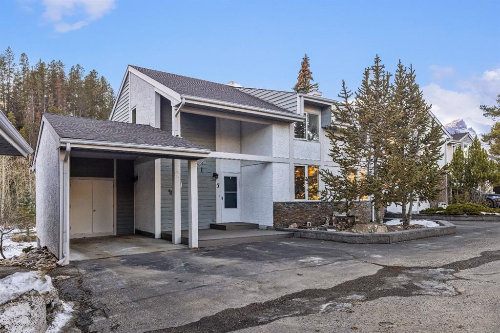 7, 1017 Olympic Drive , A2286235, Alberta,