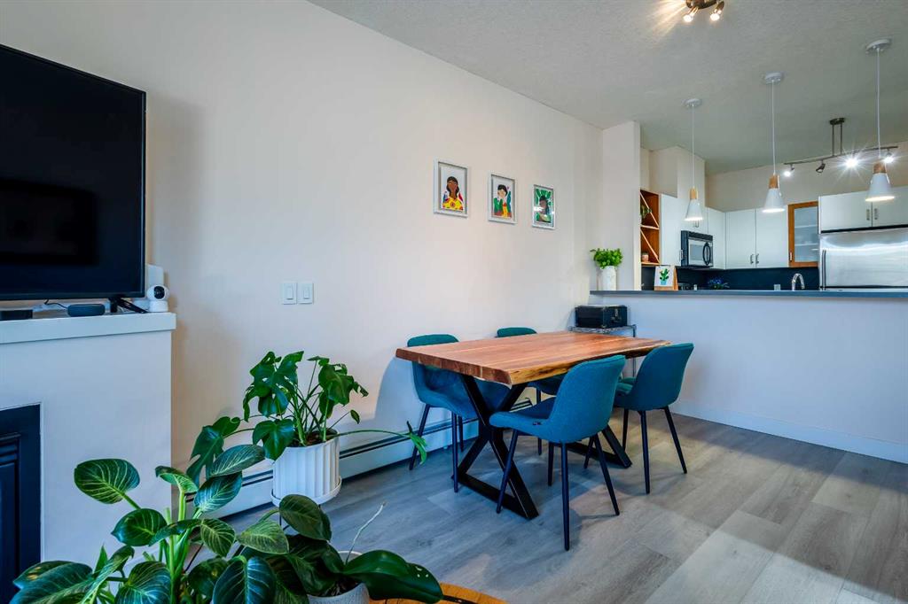 Fifth View of 219, 3600 15A Street SW, Altadore, Calgary, Alberta, T2T 5P8