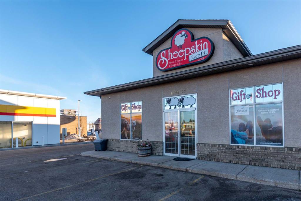 Fourth View of 4305 57 Avenue , Southridge, Lloydminster, Alberta, T9V 1Y4