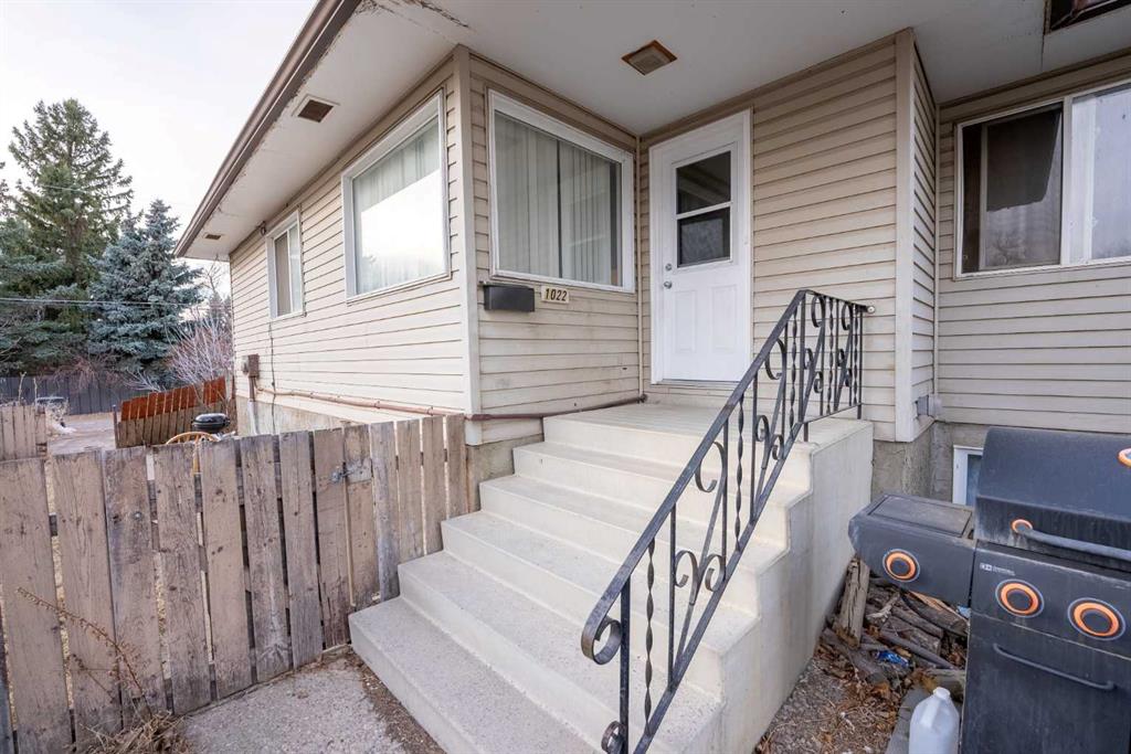 Third View of 1022 & 1024 8 Street N, Senator Buchanan, Lethbridge, Alberta, T1H 1Z4