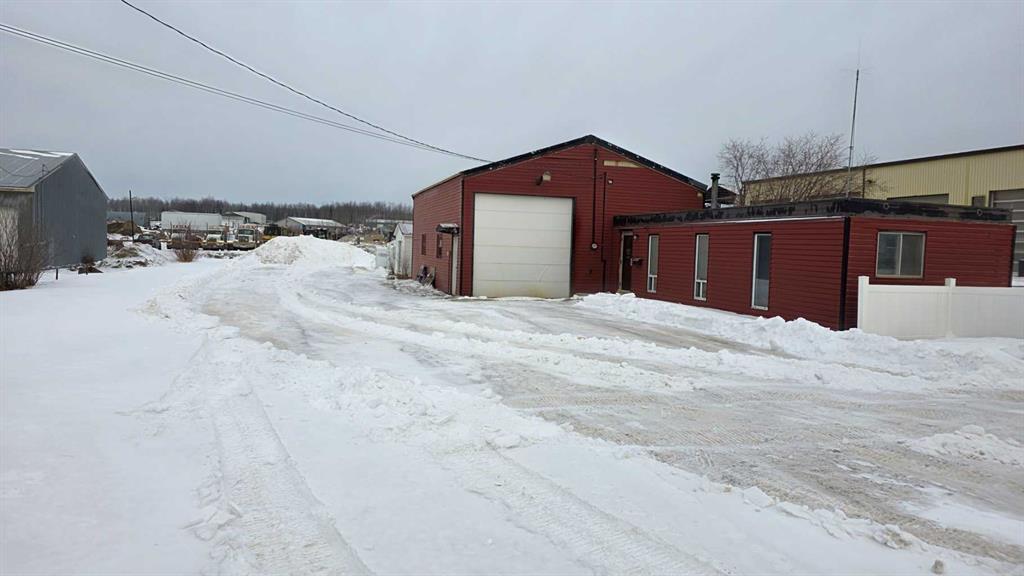 114 First Street , A2286413, Alberta,