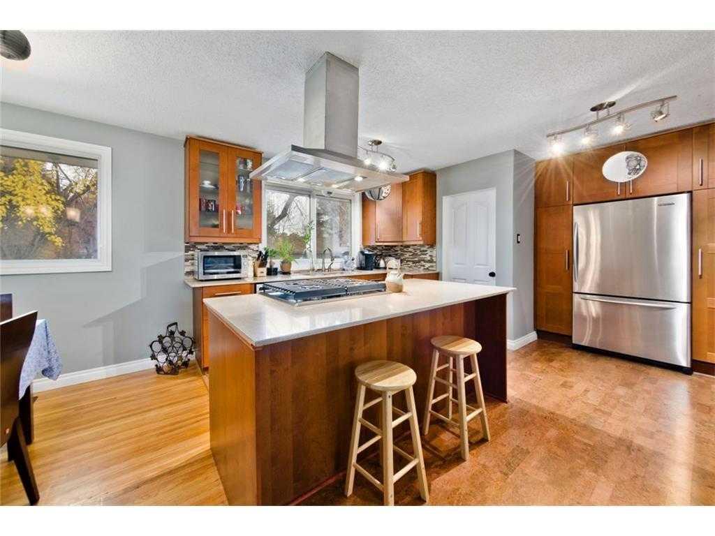 Fifth View of 81 Westminster Drive SW, Westgate, Calgary, Alberta, T3C2T2