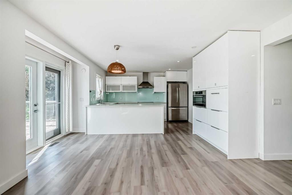 Fifth View of 7 Signature Mews SW, Signal Hill, Calgary, Alberta, T3H 2V6