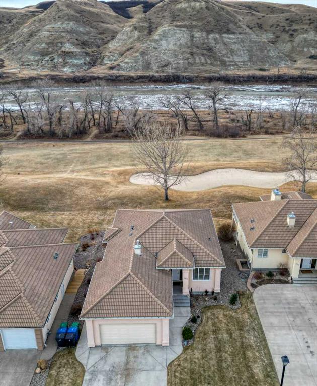 Fourth View of 325 Canyon Boulevard W, Paradise Canyon, Lethbridge, Alberta, T1K 6V2