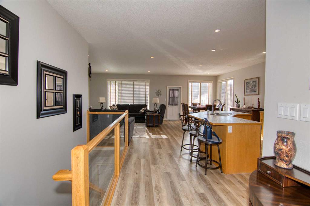 Fifth View of 325 Canyon Boulevard W, Paradise Canyon, Lethbridge, Alberta, T1K 6V2