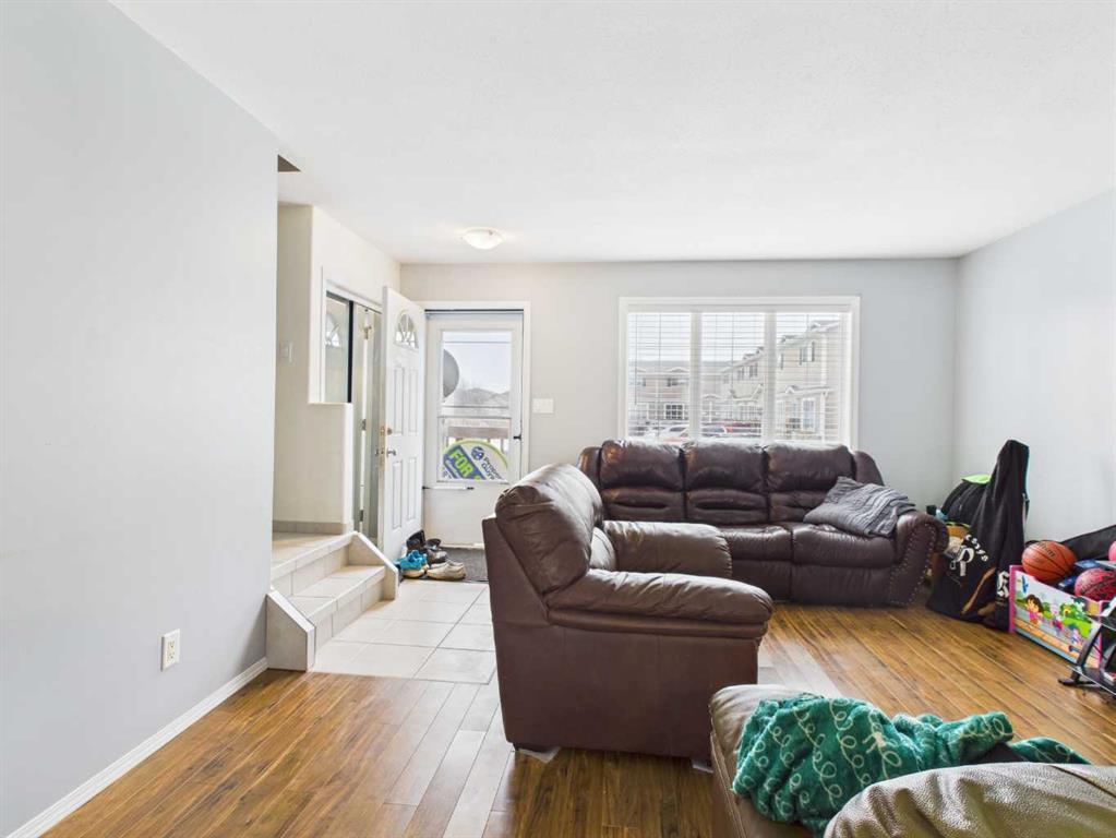 Third View of 4728 18 Street , NONE, Lloydminster, Saskatchewan, S9V 1N9