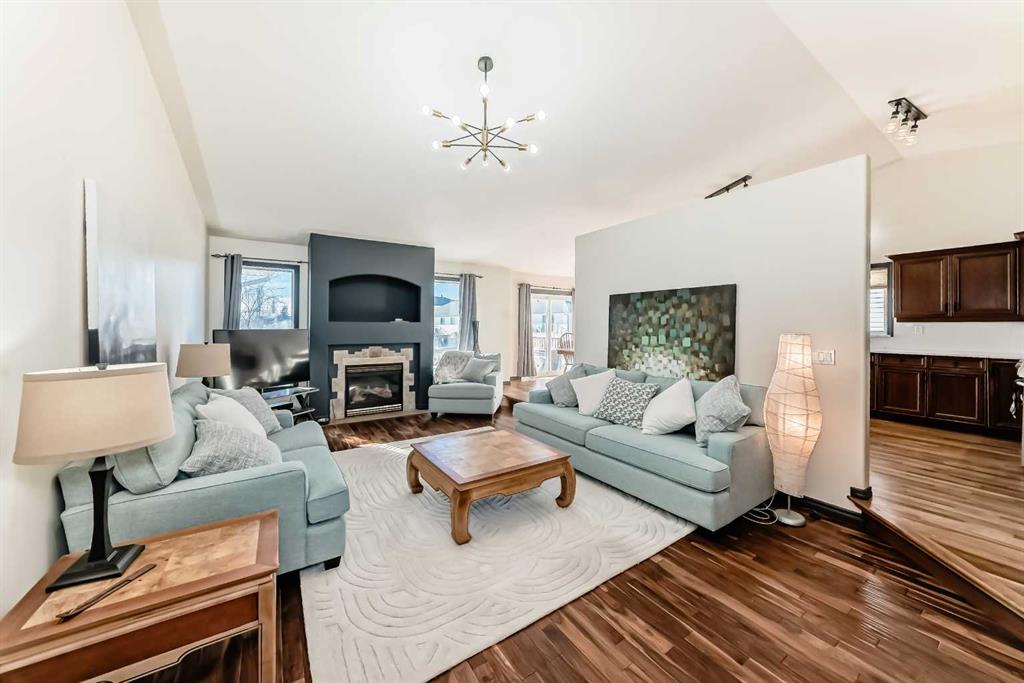 Fourth View of 127 Duston Street , Deer Park Estates, Red Deer, Alberta, T4R 2V8