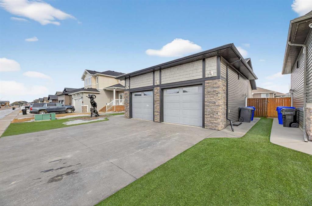 Fourth View of 17 Viceroy Crescent , NONE, Olds, Alberta, T4H 0C4