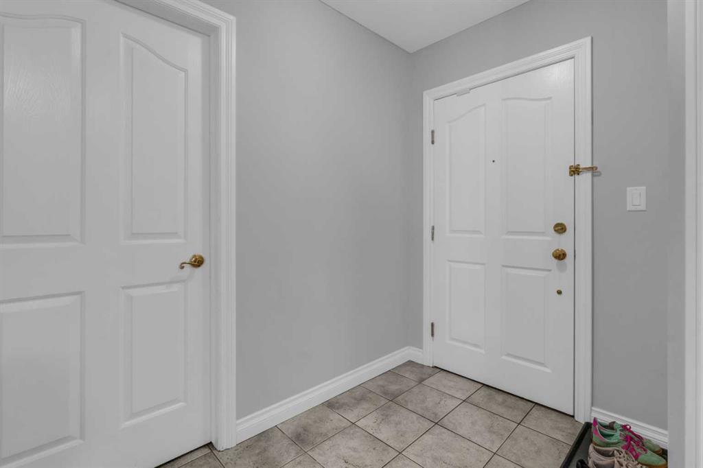 Fifth View of 303, 1315 12 Avenue SW, Beltline, Calgary, Alberta, T3C 0P6