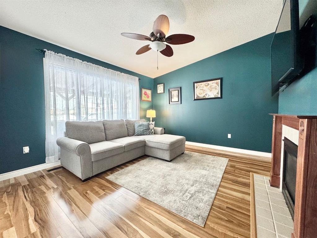 Fifth View of 23 Keystone Place , NONE, Whitecourt, Alberta, T7S 0B2