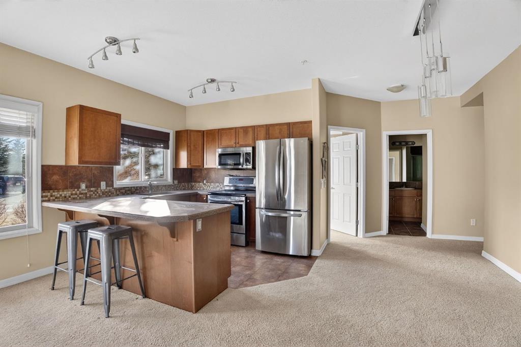 Third View of 4103, 92 Crystal Shores Road , Crystal Shores, Okotoks, Alberta, T1S 2N2