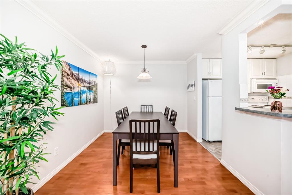 Fourth View of 215, 727 56 Avenue SW, Windsor Park, Calgary, Alberta, T2V4Z8